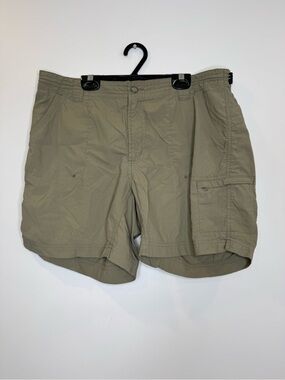 Columbia Titanium Omni Dry Hiking Cargo Shorts Men's Gray Utility Gorpcore